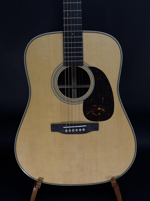 Martin HD-28 Natural -