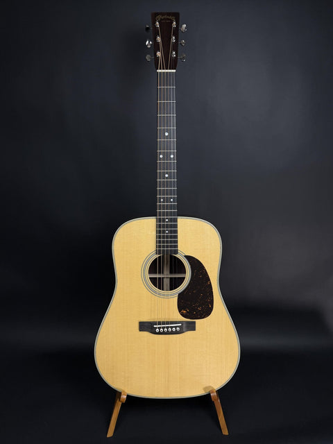 Martin D-28 Natural -