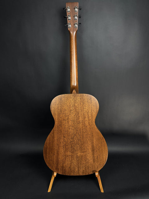 Martin 000-15M -