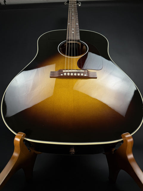 Gibson J-45 Standard Vintage Sunburst -