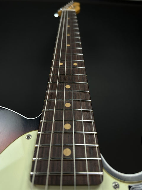 Fender Ultra Luxe Vintage '60s Telecaster Custom - 3-Color Sunburst -