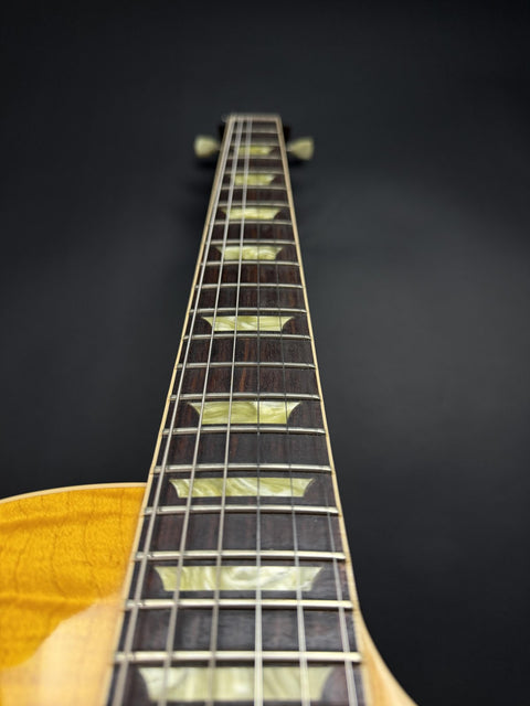 2001 Gibson Les Paul Classic Plus - Translucent Amber