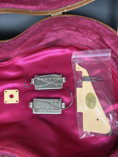 2001 Gibson Les Paul Classic Plus - Translucent Amber