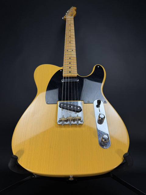 Fender 75th Anniversary Vintera Roadworn 1951 Telecaster - Butterscotch Blonde -
