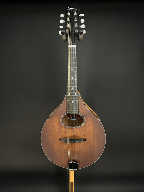 Eastman PCH-M104 - Classic -