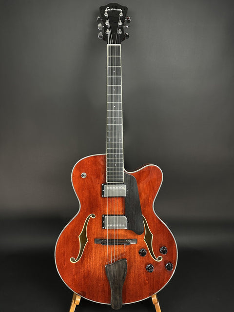 Eastman AR403CED Archtop Classic Finish -