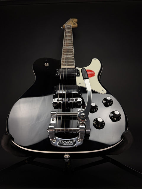 Squier Paranormal Troublemaker Telecaster Deluxe Bigsby - Black