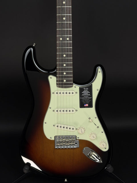 Fender Limited Edition American Professional Classic Stratocaster Featuring the Fender Silent System - 3-Color Sunburst