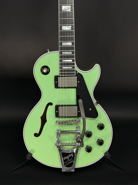 Gibson Custom Limited Edition Greatest Hits Volume II Les Paul Custom F-Hole B7 Bigsby - Two-Tone Green Gloss -