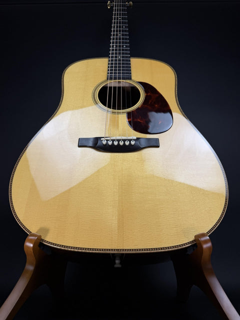 2007 Bourgeois Signature D - Natural