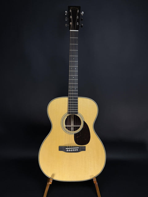 Martin OM-28ELRB Acoustic-Electric w/ LR Baggs -