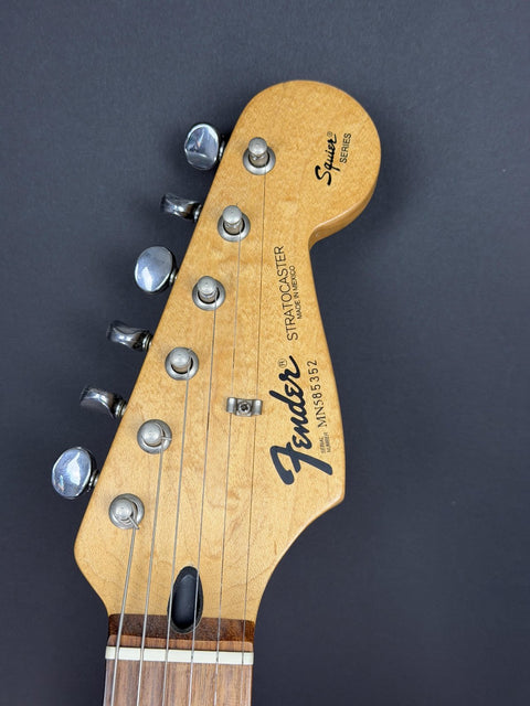 1995 Fender Squier Series Stratocaster - Black
