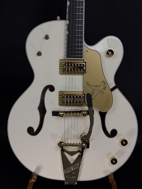 Gretsch G6136T-59 White Falcon -