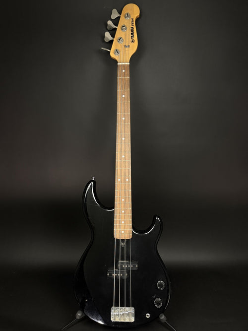 1980s Yamaha BB300 Bass - Black