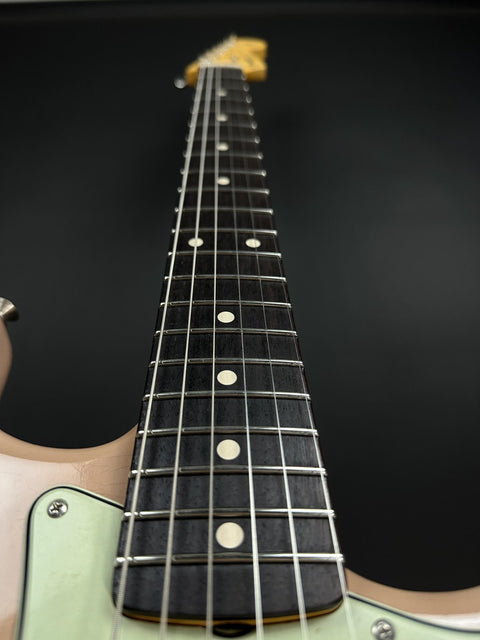 Fender Custom Shop 1963 Stratocaster Closet Classic - Dirty Shell Pink -