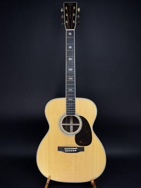 Martin J-40 Acoustic Guitar -