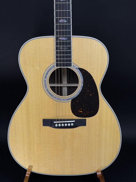Martin J-40 Acoustic Guitar -