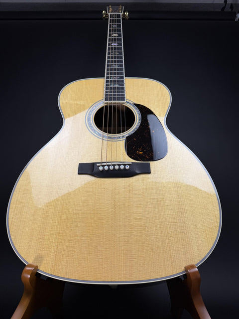 Martin J-40 Acoustic Guitar -