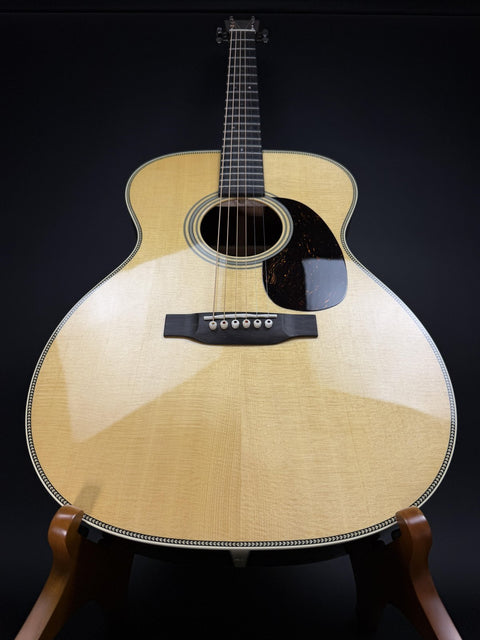 Martin 000-28 Acoustic Guitar -
