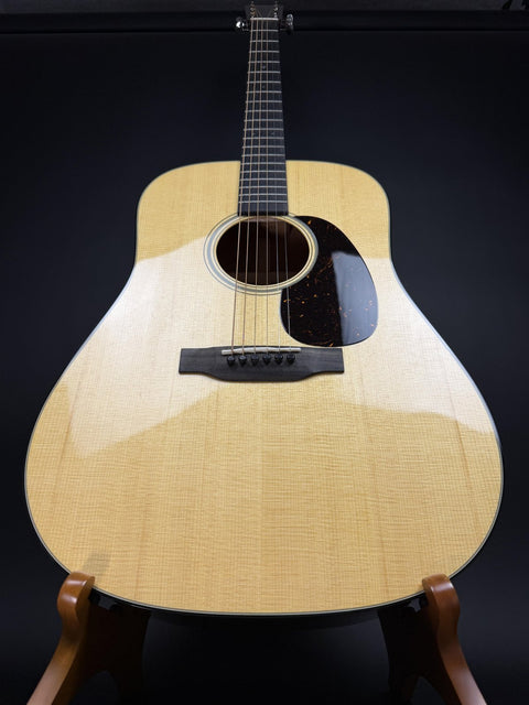 Martin D-18 Natural -