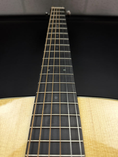 Martin D-18 Natural -