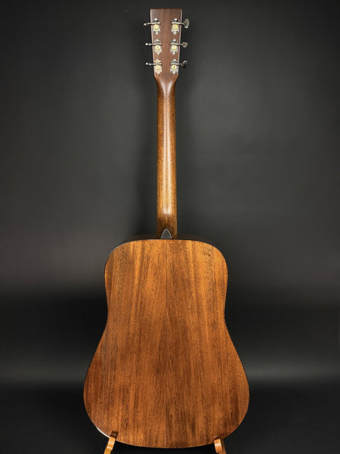 Martin D-18 Natural -