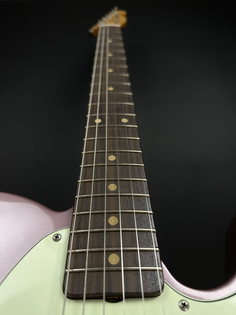 Fender Limited Edition Vintera II Road Worn '60s Telecaster - Burgundy Mist Metallic -