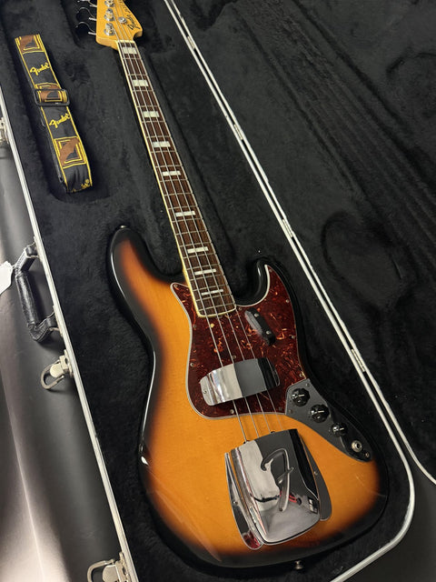 Pre-Owned Fender Partscaster Jazz Bass - Sunburst