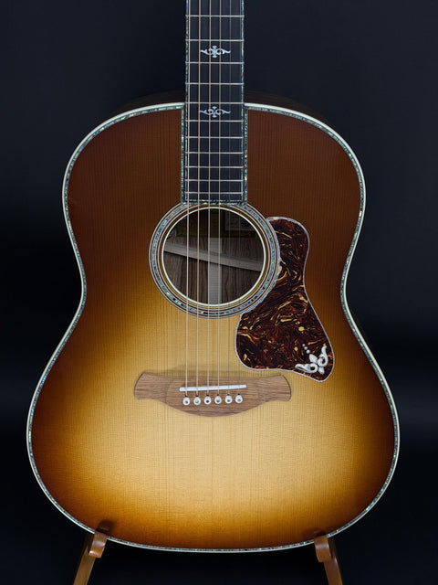 Taylor Gold Label 917e Honduran Rosewood - Sunburst -