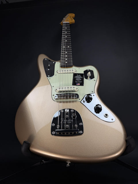Fender American Professional Classic Jaguar - Faded Firemist Gold -