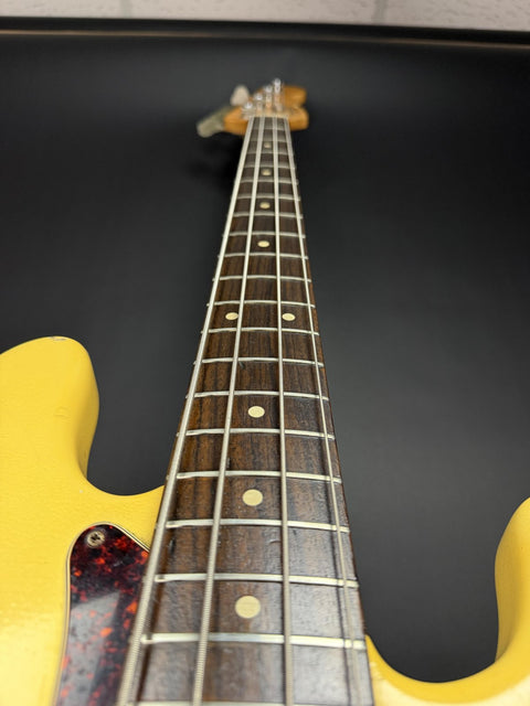 1994 Fender American Vintage '62 Reissue Precision Bass - Vintage White
