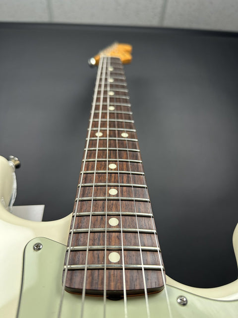 2008 John Mayer Stratocaster - Olympic White -