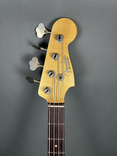 Fender Custom Shop 1963 Precision Bass - Aged Daphne Blue - 