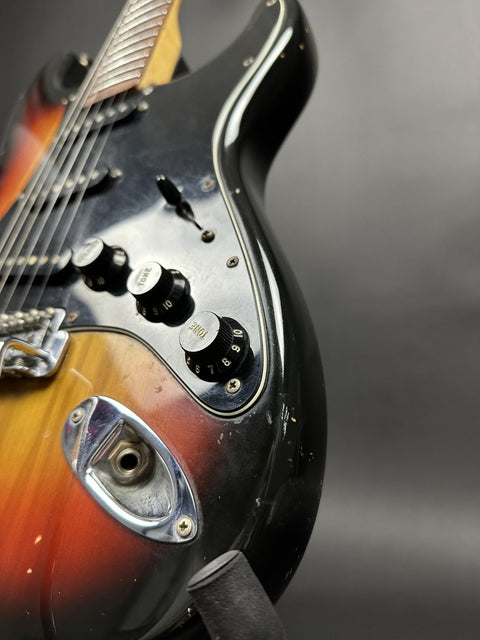 1979 Fender Stratocaster - Sunburst -