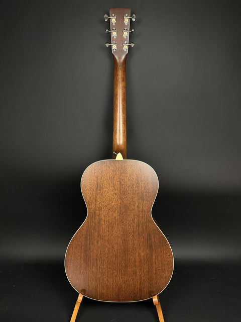 Martin 00L-16E - Black Smoke