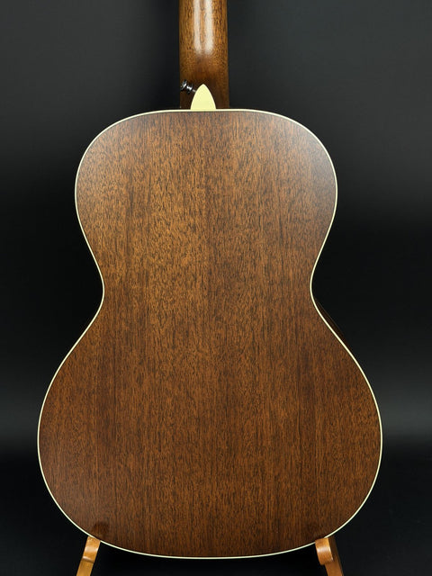 Martin 00L-16E - Black Smoke