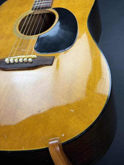 Early 1970s Gibson J-50 Deluxe - Natural -