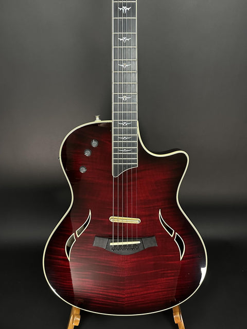 2005 Taylor T5-C1 - Shaded Red Edgeburst -