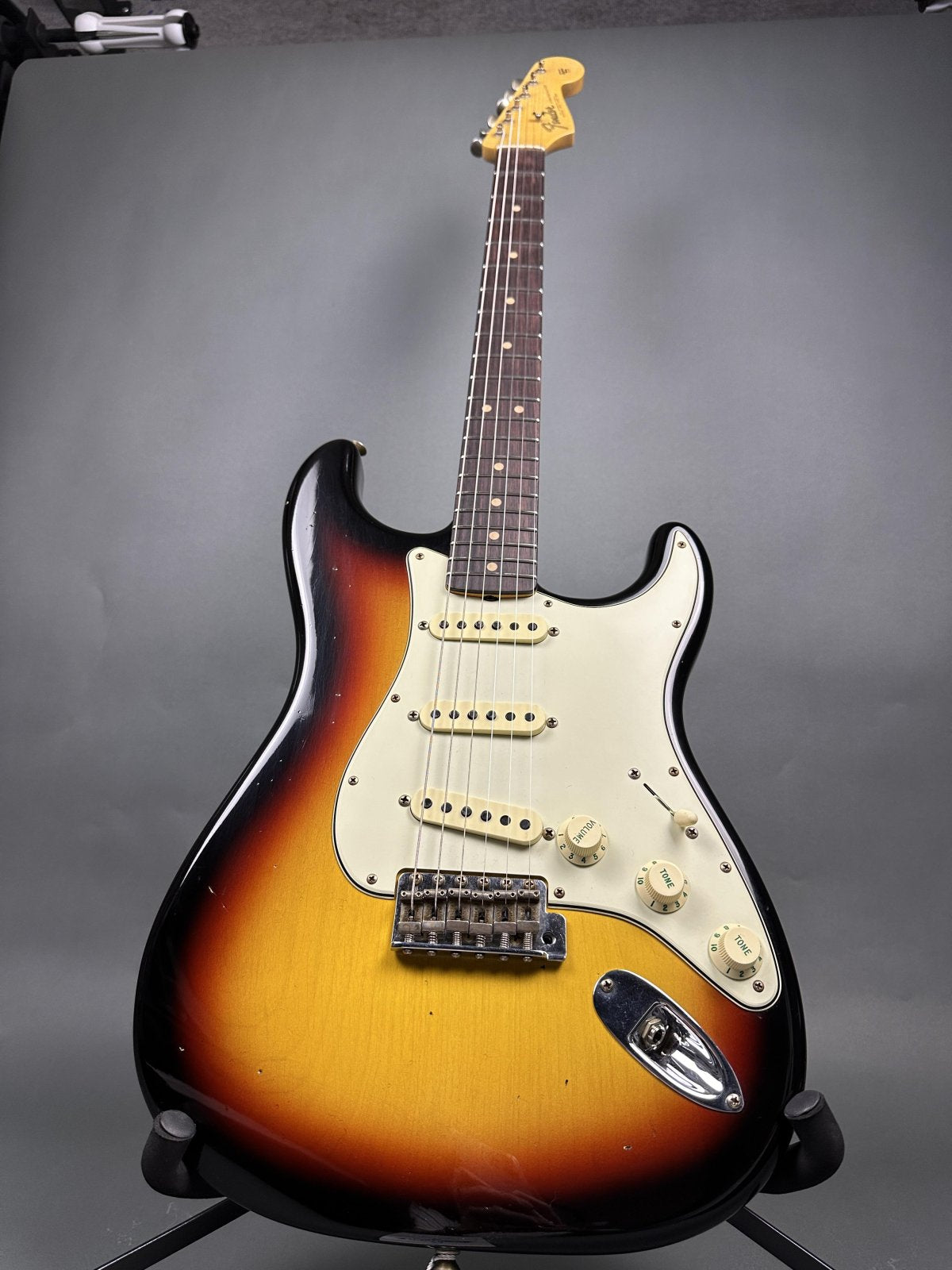 Fender Custom Shop 1964 Stratocaster Journeyman Relic - 3-Color