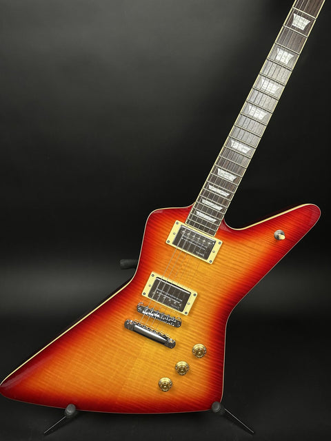 2016 Hamer STDF/CS Standard Flame Top Cherry Sunburst -