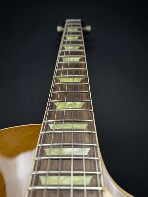 2000 Gibson Les Paul Classic - Honeyburst -