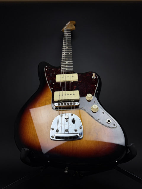 2015 Fender Classic Player Jazzmaster Special - 3-Color Sunburst -