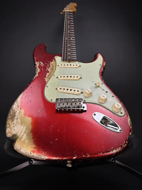 Fender Custom Shop 1963 Stratocaster Super Heavy Relic - Candy Apple Red