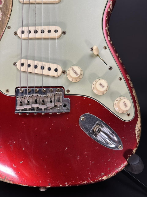 Fender Custom Shop 1963 Stratocaster Super Heavy Relic - Candy Apple Red
