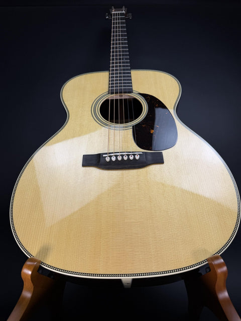 Martin 000-28 Acoustic Guitar -