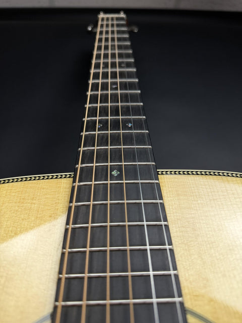 Martin 000-28 Acoustic Guitar -