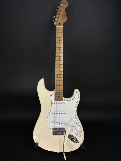 Fender Limited Edition Player II Stratocaster Roasted Maple Neck - Olympic White