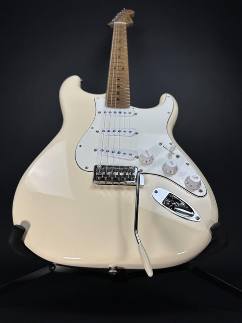 Fender Limited Edition Player II Stratocaster Roasted Maple Neck - Olympic White