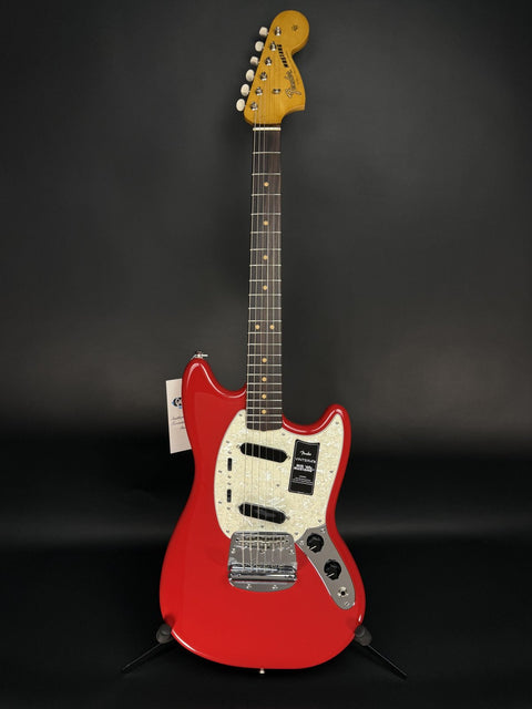 Fender Vintera III Mid '60s Mustang - Dakota Red -
