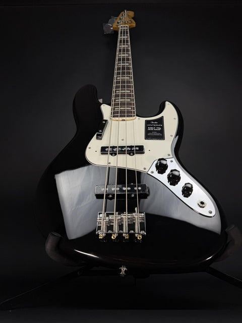Fender Vintera III Early '70s Jazz Bass - Black -